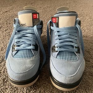jordan 4 university blues🪼